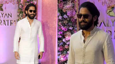 Naga Chaitanya looks dashing in an ethnic outfit as he attends Navratri festivities